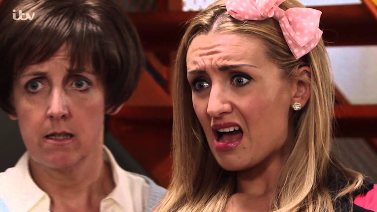 Coronation Street - Leanne Starts On Eva At The Factory