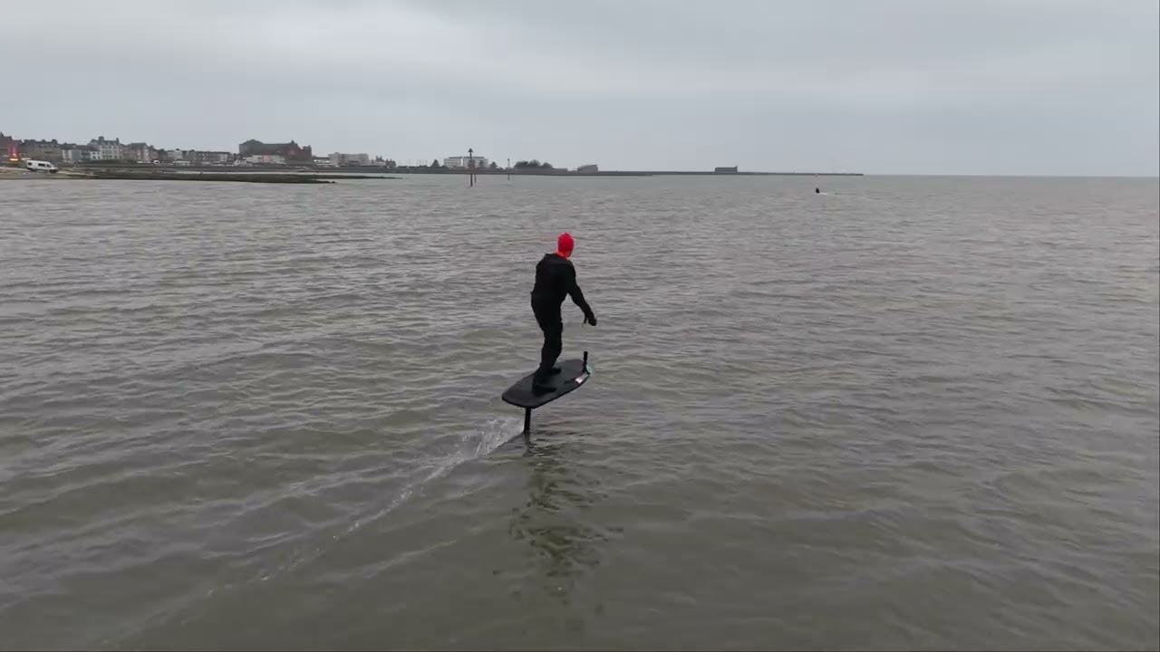 HYDROFOILS ON THE BAY