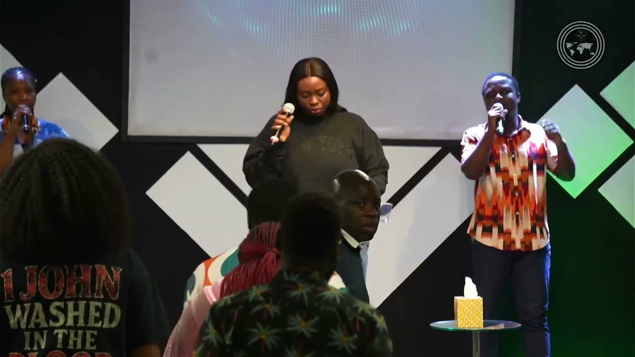 Praise & Worship Medley- Sis. Danielle Opoku & Sis. Bernice Ampofo