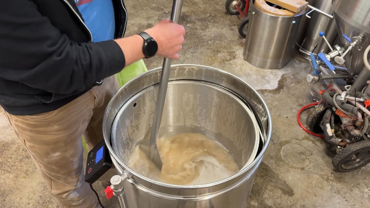 Reverse Decoction Mash?! Brewing a Fraconian Keller Beer in One Vessel (G70 Brew Day)