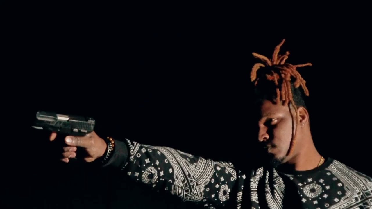 DD Slim - Too much (Official Video)