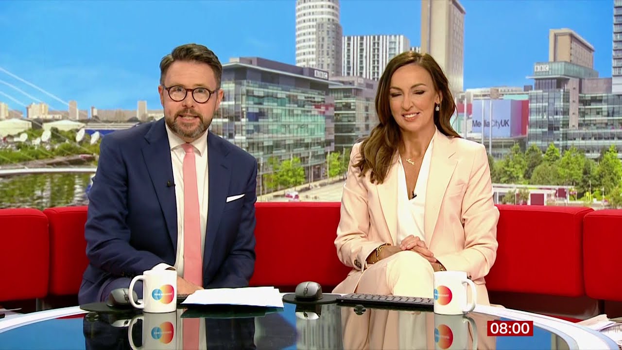 BBC Breakfast (08BST - Headlines & Intro - New Studio - 26/6/23) [1080p50]