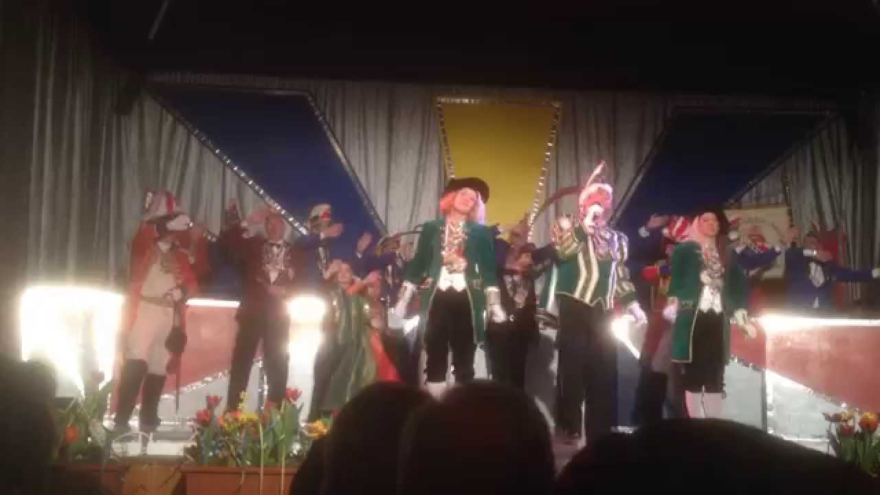 Oberurseler Karnevalsprinz J&uuml;rgen I. singt