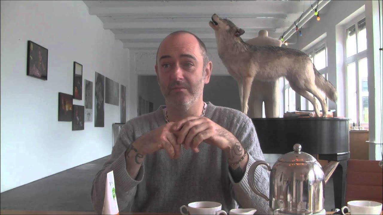 DOUGLAS GORDON INTERVIEW EXTRACT / EN