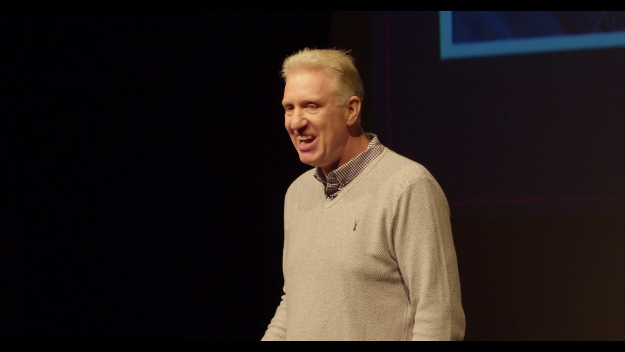 Почему рабочие квоты не способствуют инклюзивности | Дэвид Хаучин | TEDxDoncaster