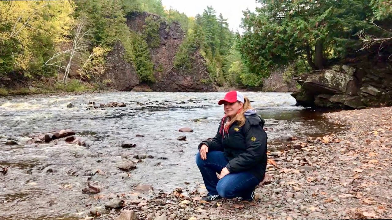 Hiking and Exploring Copper Falls State Park! (Hiking Wisconsins Waterfall's)