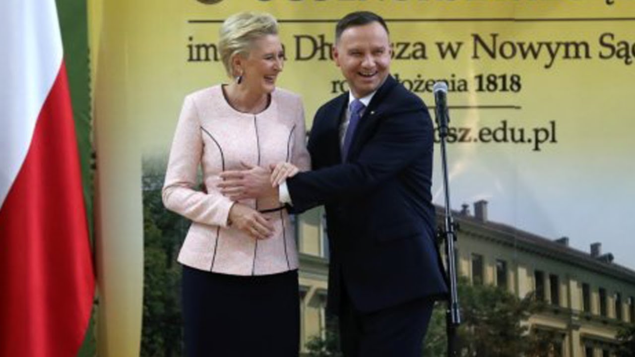 Para Prezydencka rozśmieszyła licealistów - kapitalna wymiana zdań pomiędzy małżonkami :-)