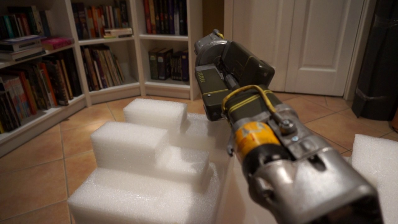 Fallout 4 Automatic laser rifle! **Fully functional!**