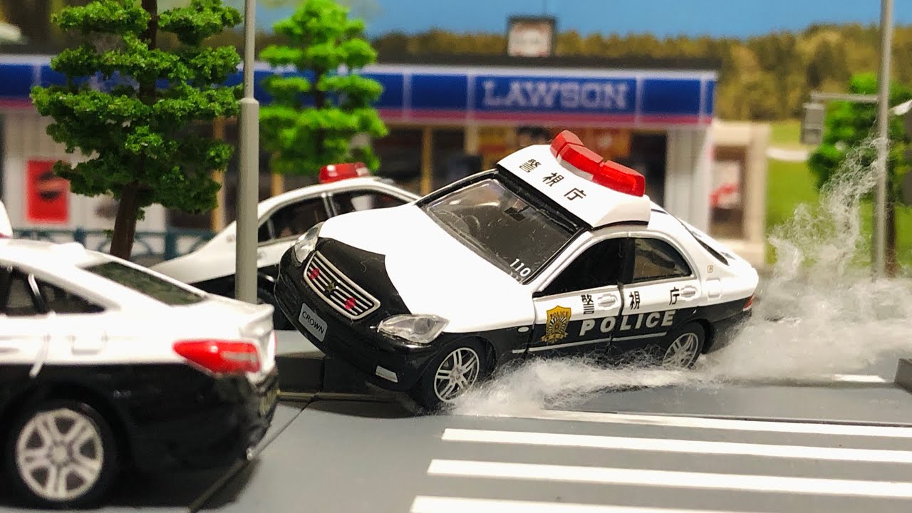 【トミカコマ撮り】パトカークラッシュ！！総集編　悪人vs警官のド派手な追走劇をまとめてみました！！【働く車】