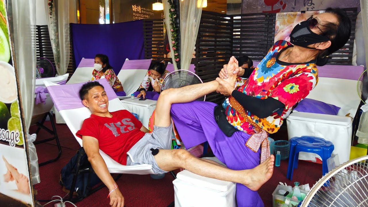 Master KUNG FU Thailand Street Massage