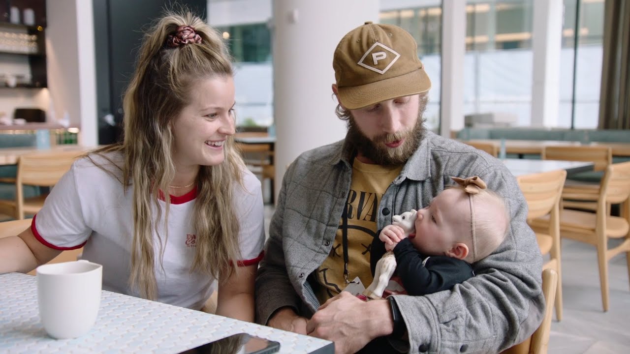Inside the Bubble: Stars' Justin Dowling reunites with family