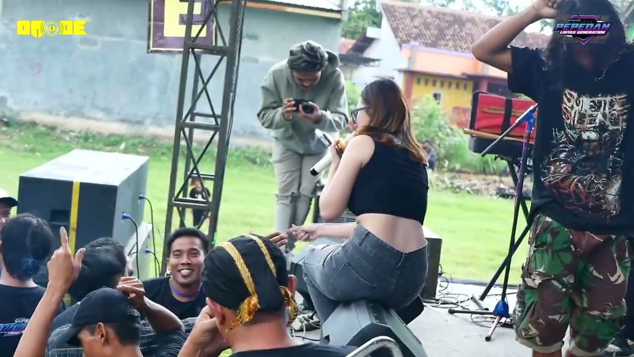 Lamunan - Riski Mbambot, Juta Nada