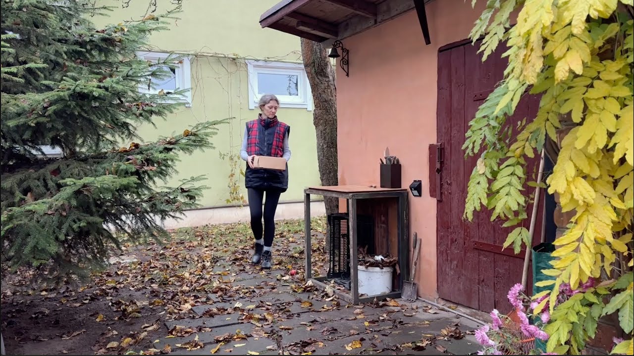 Slow living in Our Old Cottage 🏡 | Cozy daily routine | Simple cooking and handmade crafts 🍲🌸✂️
