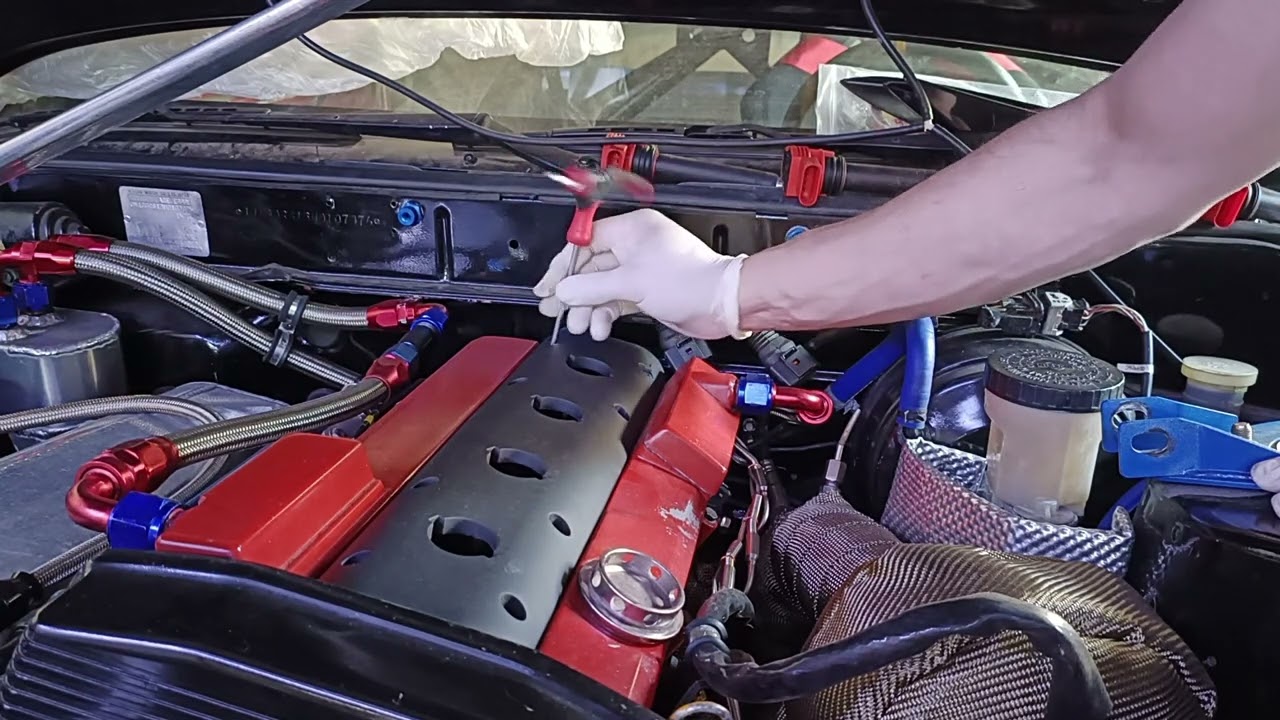 CA18DET R8 Coils cover installation