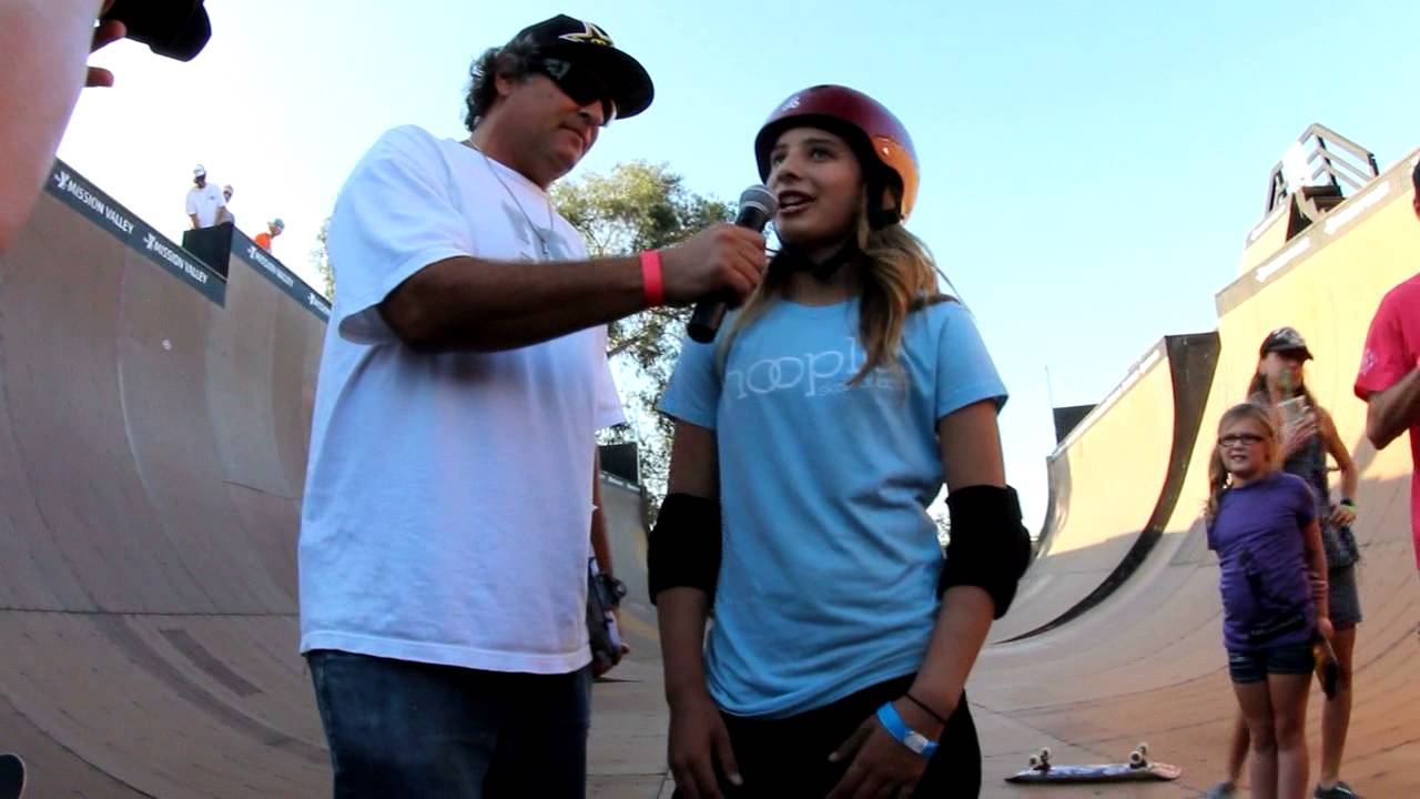 12 year old Alana Smith lands 540 McTwist!