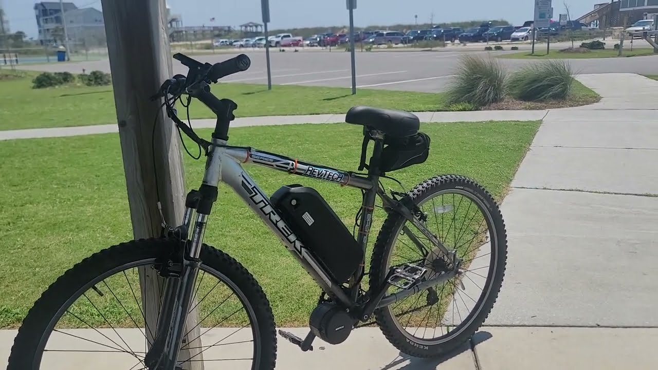 Trek 4300 Ebike Conversion with Bafang BBS02 Mid Drive Kit - 48v 20AH Shark Battery