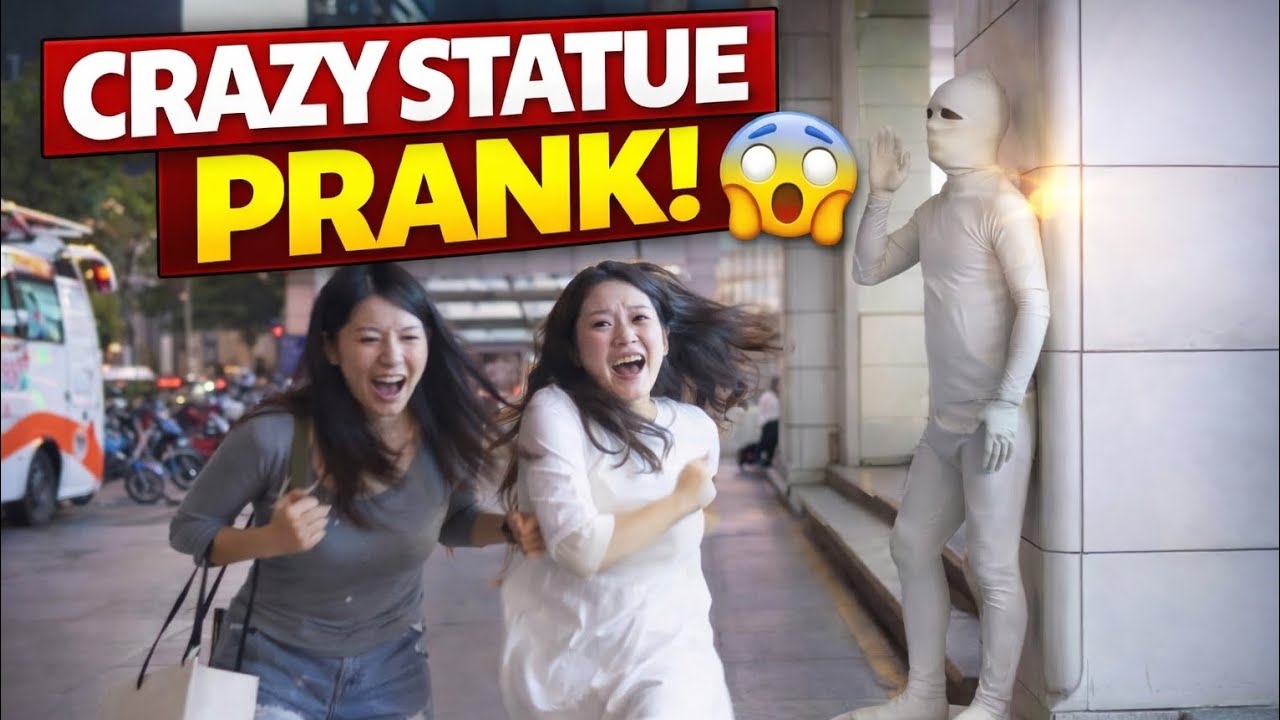 Sydney statue shock: when the cowboy comes to life 😱Living Statue Scared Everyone Public Prank CRAZY