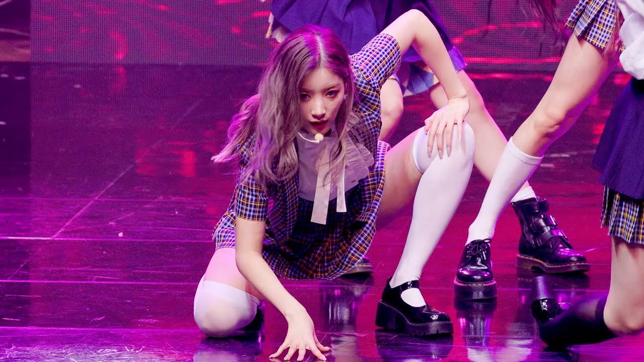211105 유키 YUKI 퍼플키스 PURPLE KISS 'Ponzona' 4K 60P 직캠 @희망 BIG 콘서트 by DaftTaengk