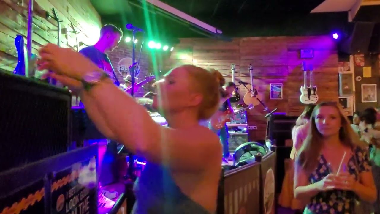 Bar Electric Island Lanzarote - juni 2023 - Purple Rain