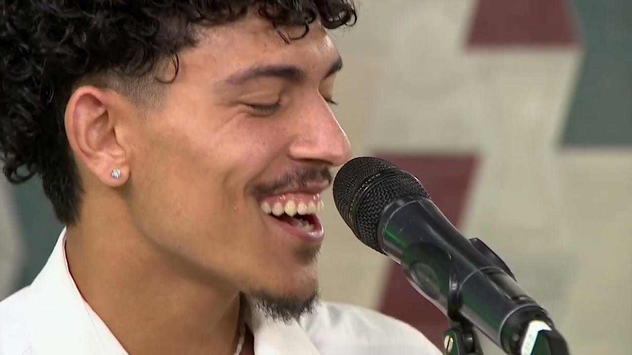 VDH Brothers perform 'More than words' by Extreme