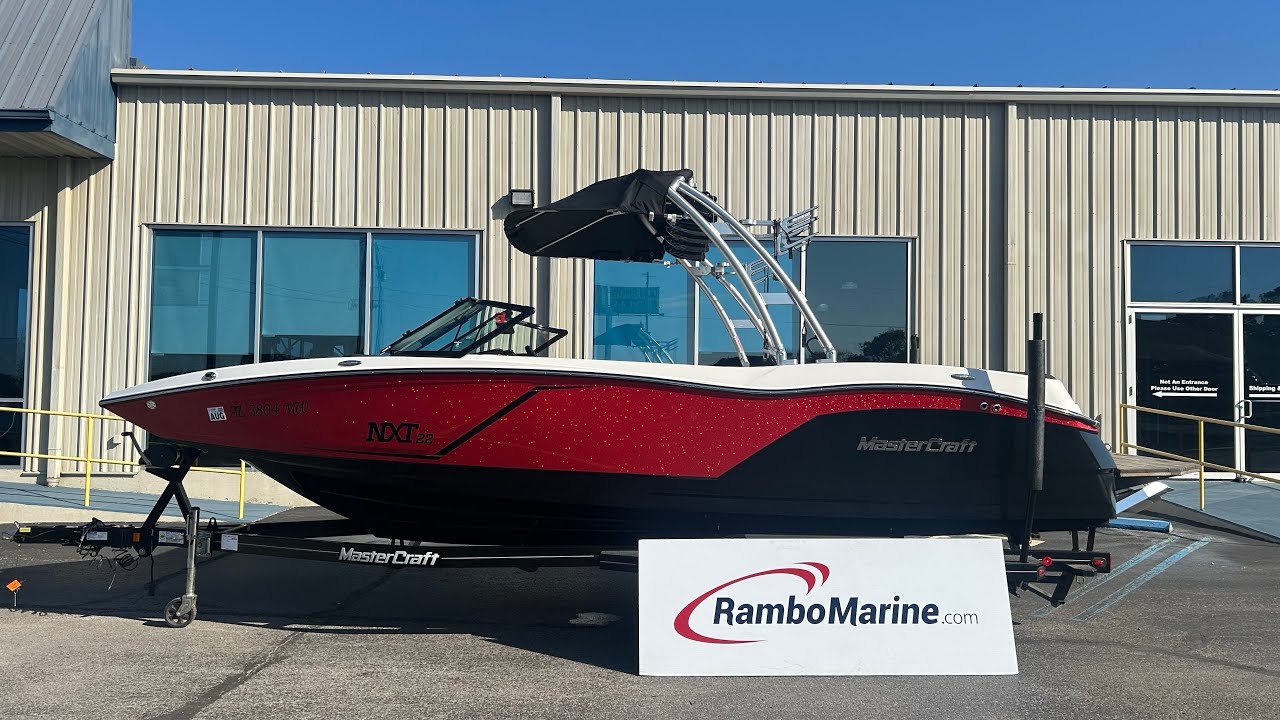 2016 MasterCraft NXT22