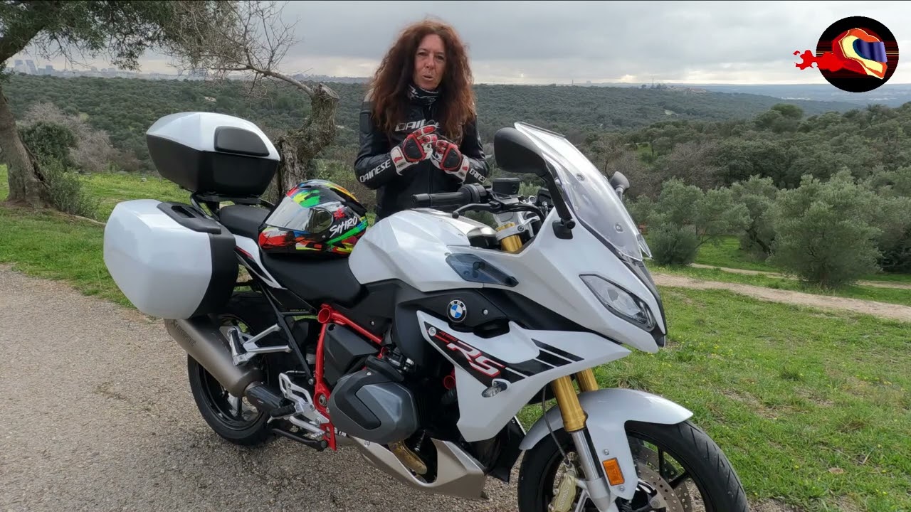 En moto con Elena Calleja: Prueba Bmw R1250 RS 2023