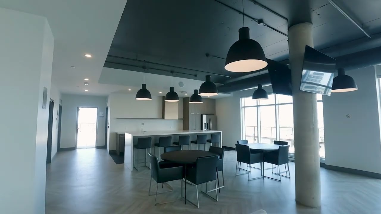 Le James, Laval QC