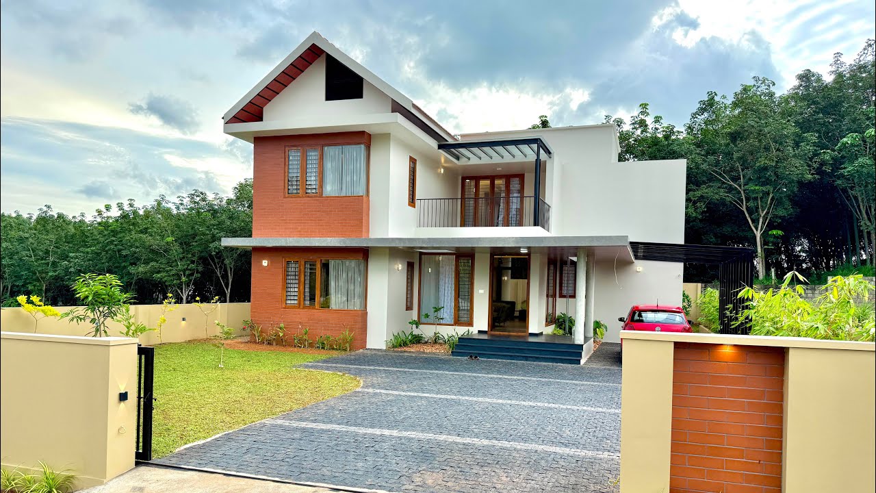 11.5 Cents, 3260 Sq.ft, 4 Bedroom Fully Furnished New Villa for sale at Ernakulam, Puthencruz | 