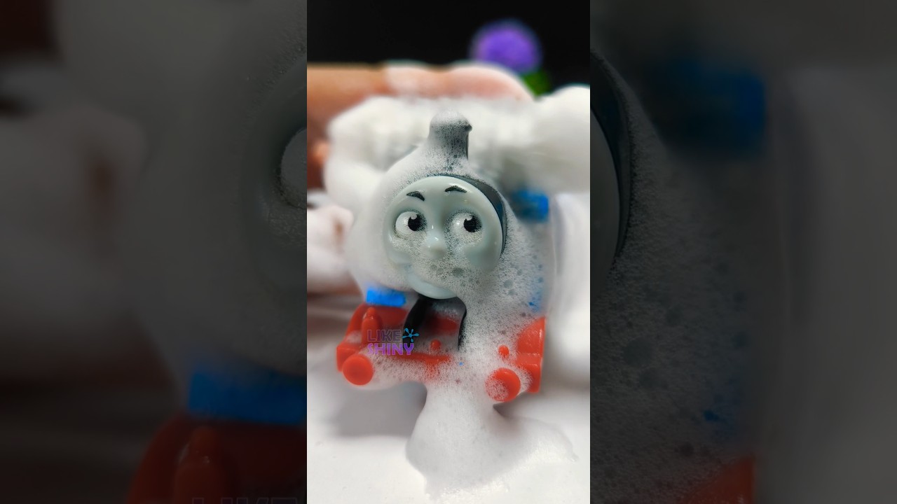 Thomas and Friends Thomas The Train Engine Muddy to So Shiny!