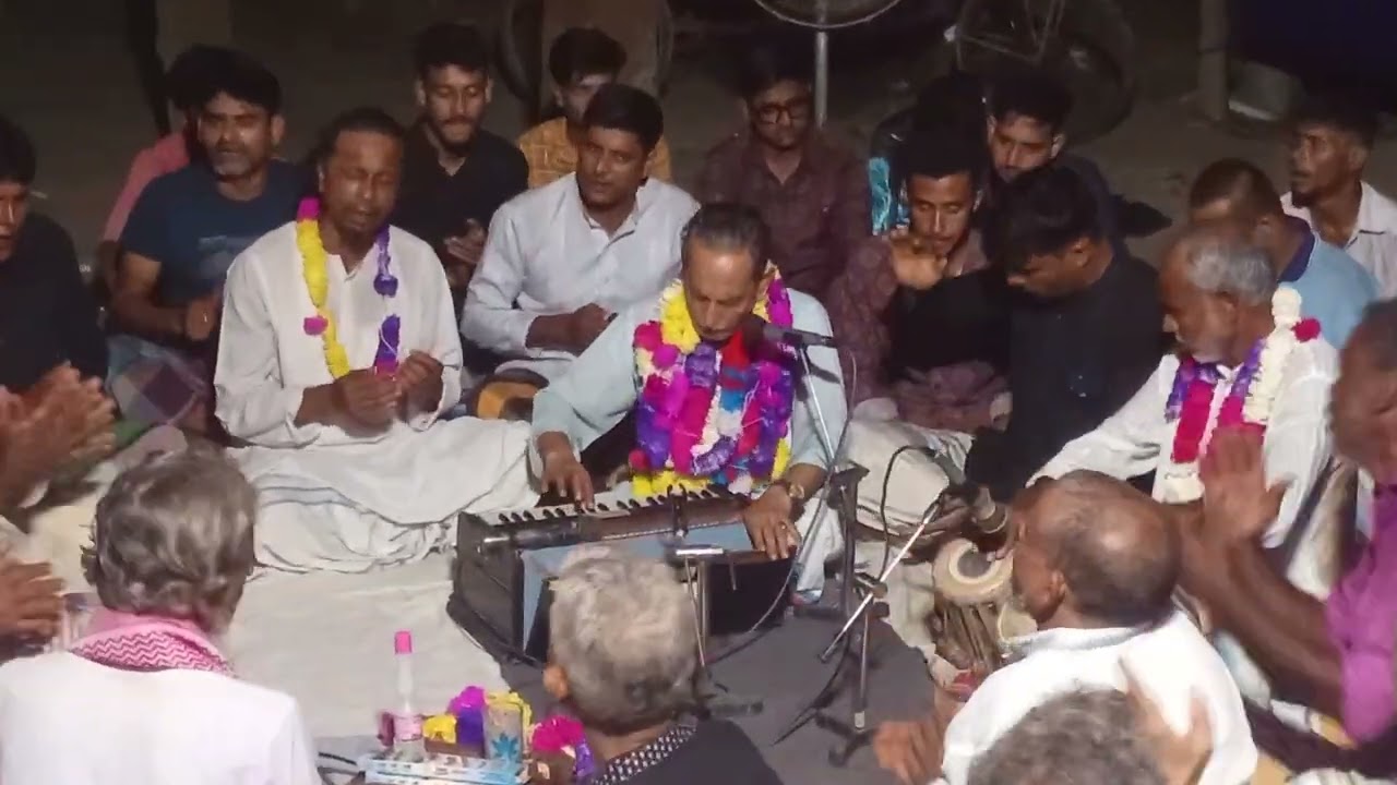 কাঙ্গাল সেই না দেশে যাইয়া পাবো তোরে গান