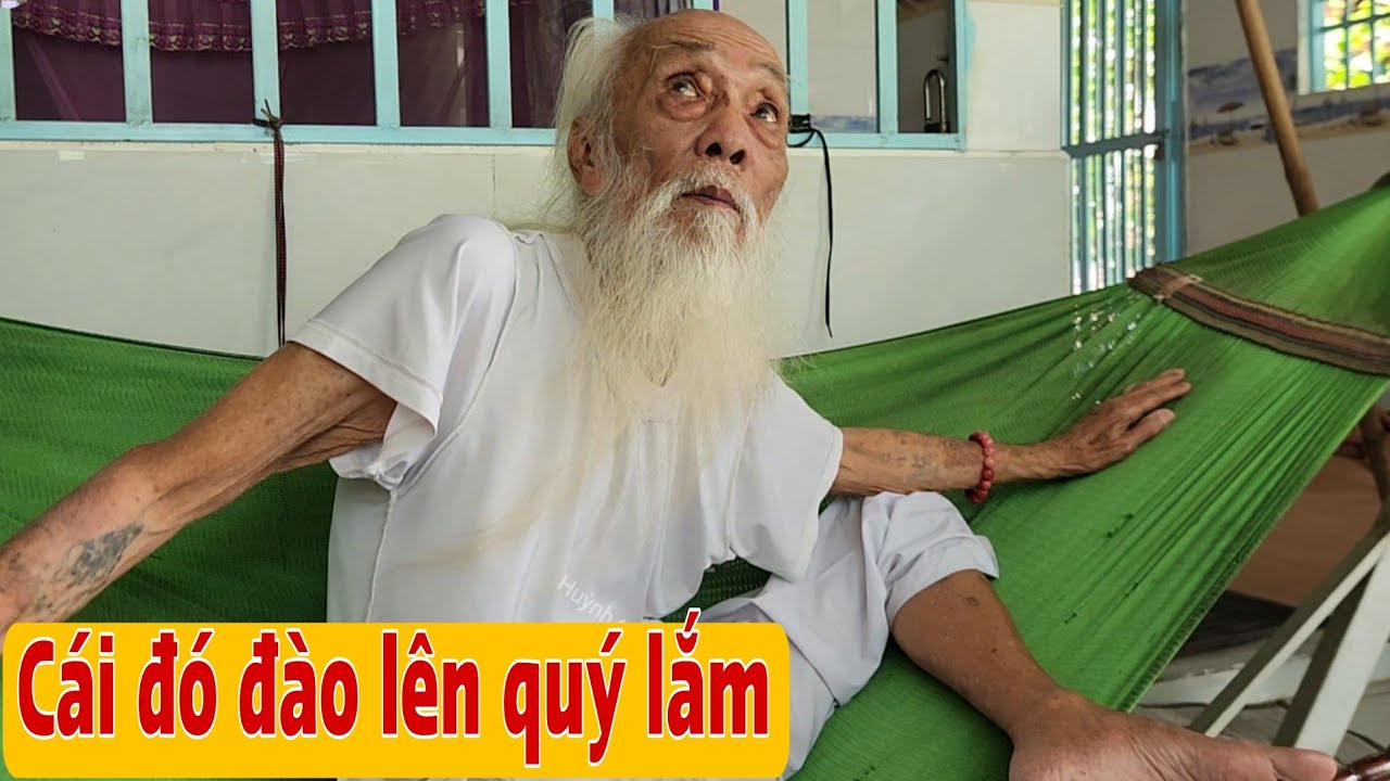 Thầy Rắn &Ocirc;ng Tư Đền Kể Chuyện Thấy Ngọc Qu&yacute; V&agrave; Truyện Trăn Kh&ocirc;ng Đ.ầu C&oacute; Thật 