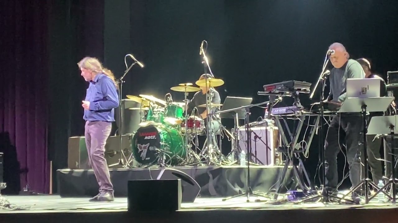 “Девочка летом”