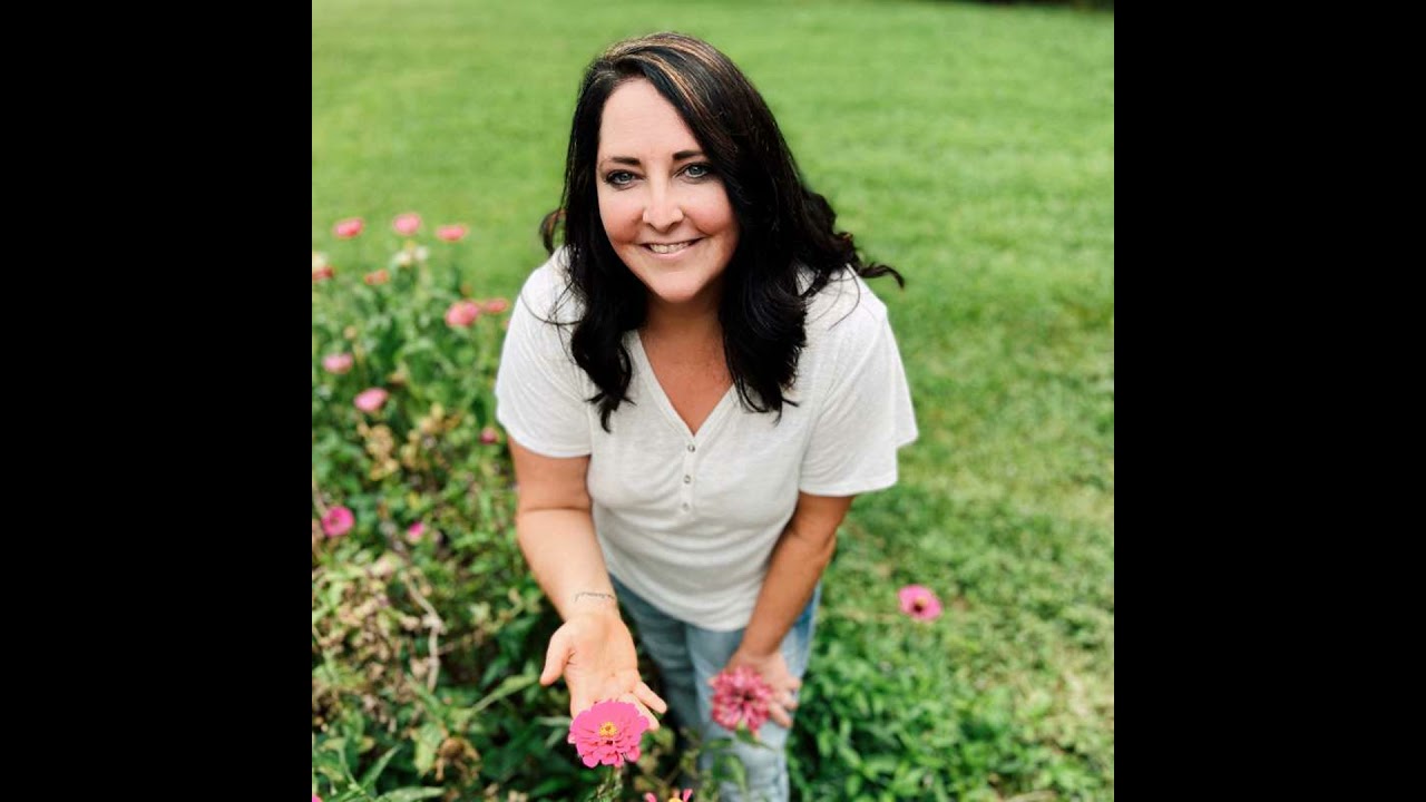 Episode 315: Grace Walk Farm - an interview with Amber Benge