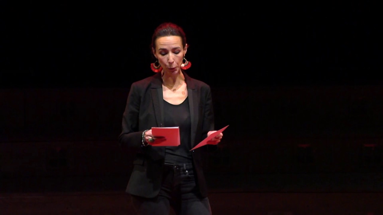 Apprendre à être soi pour faire société | Valérie Zoydo | TEDxChampsElyseesSalon