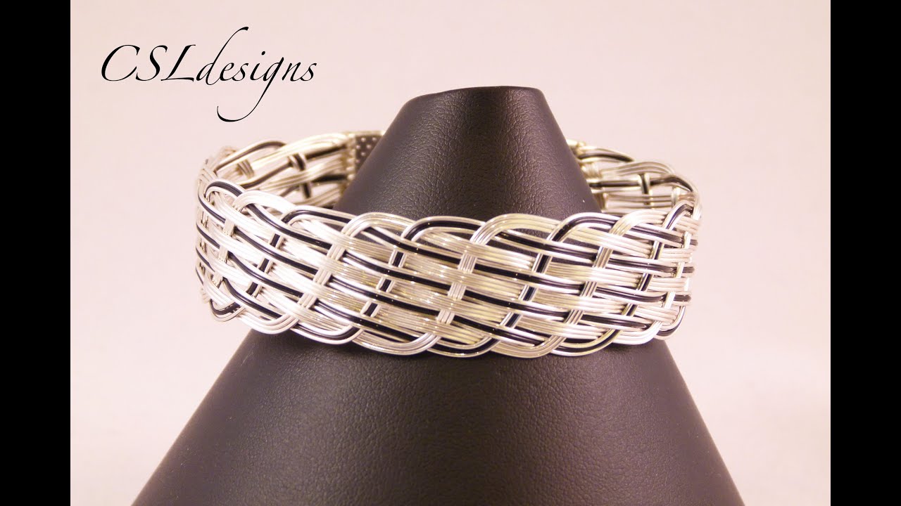 Close wire woven bracelet