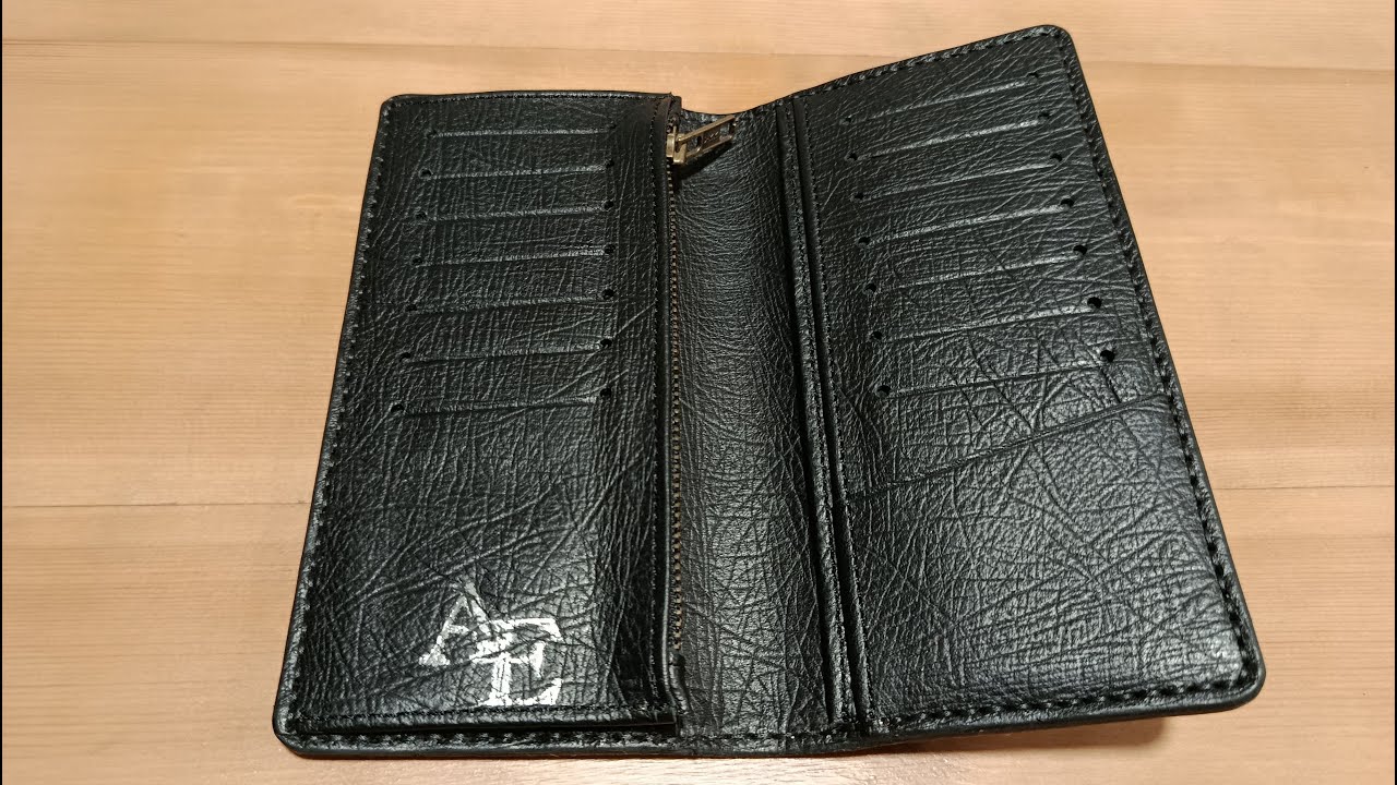 Long bifold wallet
