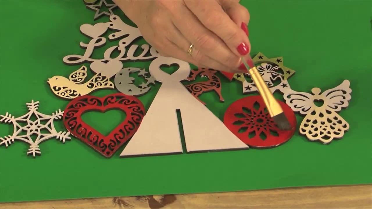 Pintar Arbolitos de Navidad en Fibrofacil - Claudia Kunze