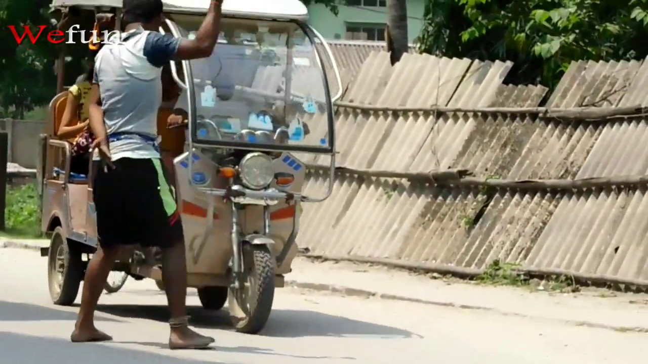 Psycho Man On Street Prank - Wefun