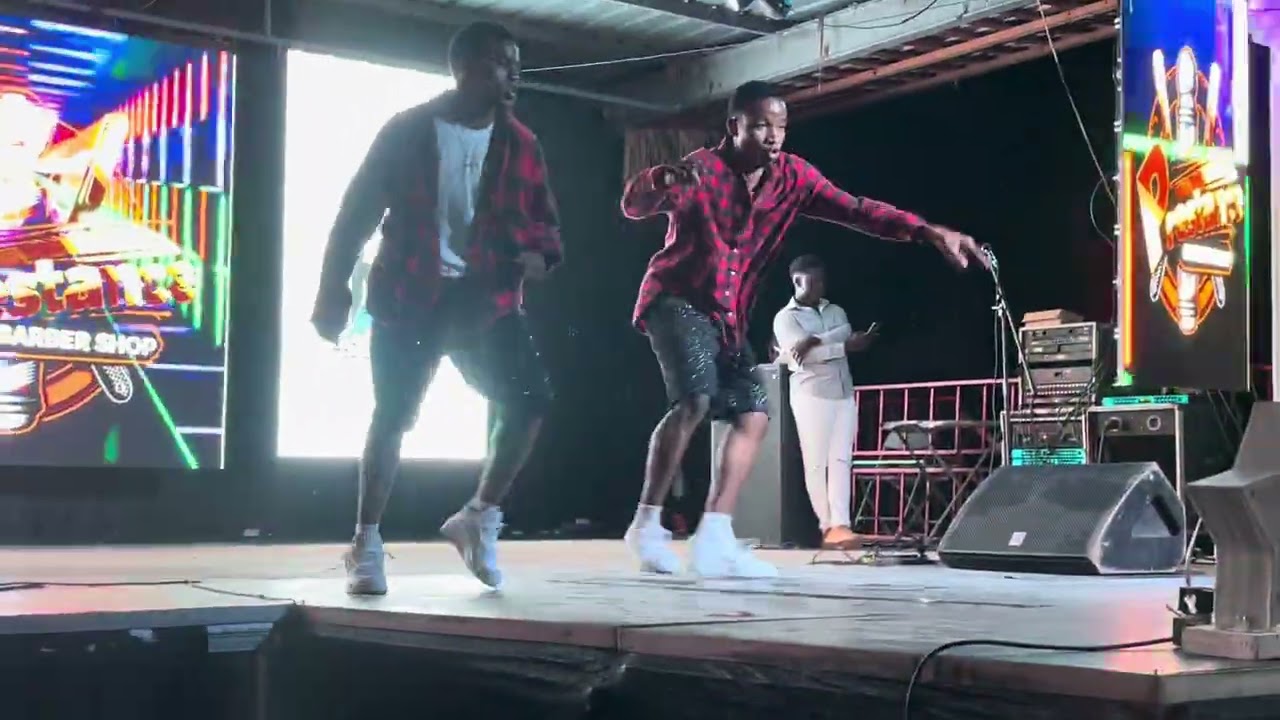 #amoureux #comedy #bonheurconjugal #funny #relation #musique #dancevideo 