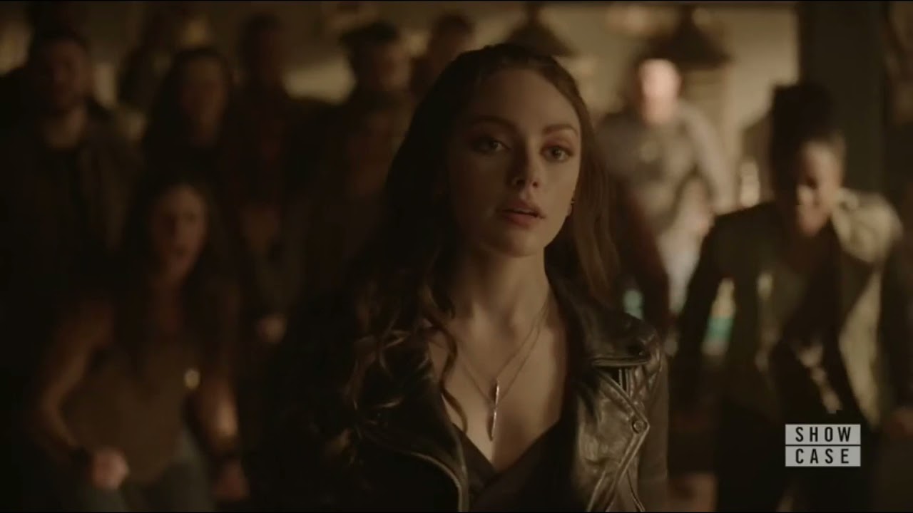 Hope Kill's Triad's Alpha Werewolf | Legacies 04&times;08