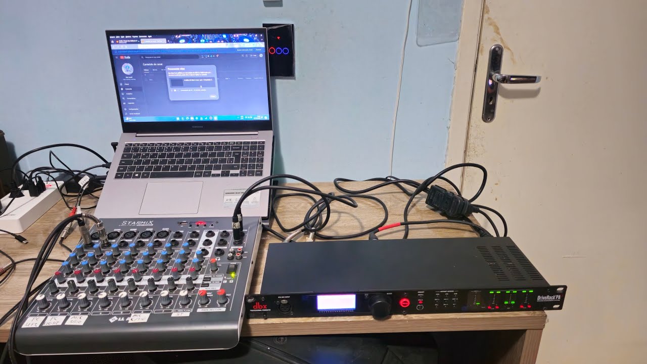 !!! MESA DE SOM !!! Como Ligar o Computador Na Mesa De Som