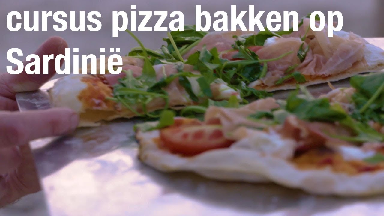 Pizza bakken met de UUNI op Sardinië