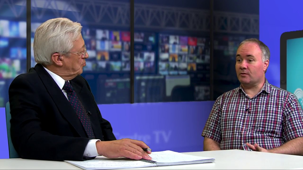 EXTRA: Bob Hall interviews Lee Bannister about Tiswas Pies Again