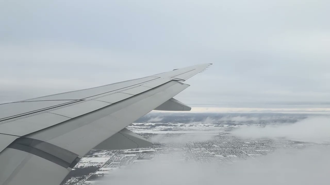 Porter Airlines Embraer E195-E2 Landing at Ottawa/Macdonald–Cartier International Airport (YOW/CYOW)