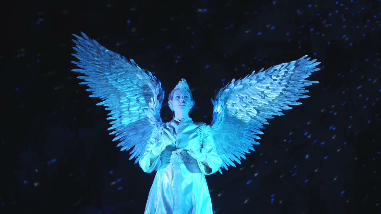 Žive jaslice v Postojnski jami / Christmas Spectacle in Postojna Cave, Slovenia