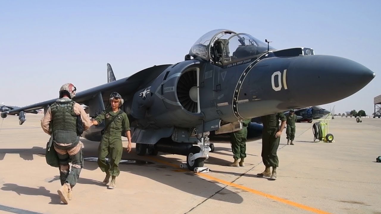 USMC VMA-214 Black Sheep AV-8B Harrier II Pre-Flight, Takeoff & Maintenance &bull; Saudi Arabia