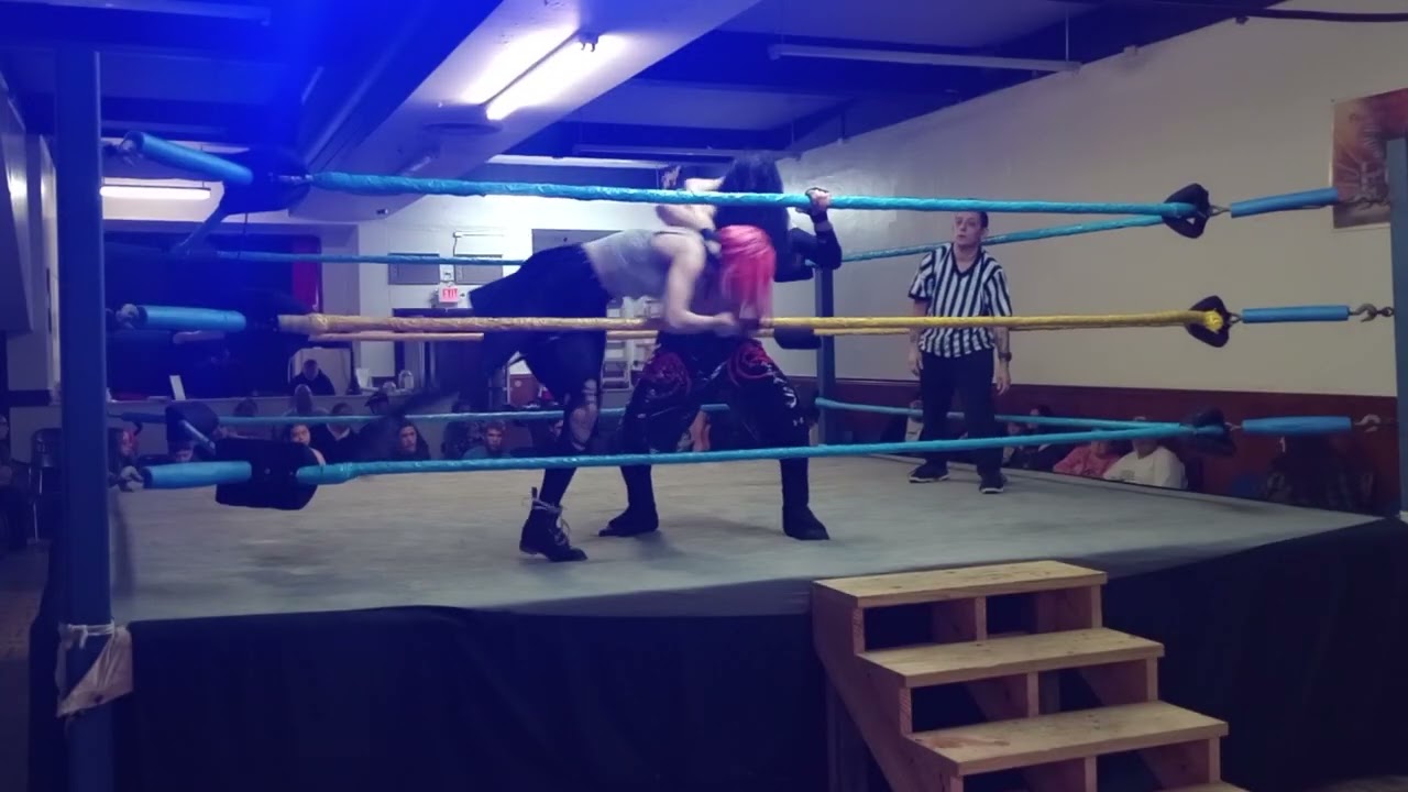 Phantom vs Phoebe Harper
