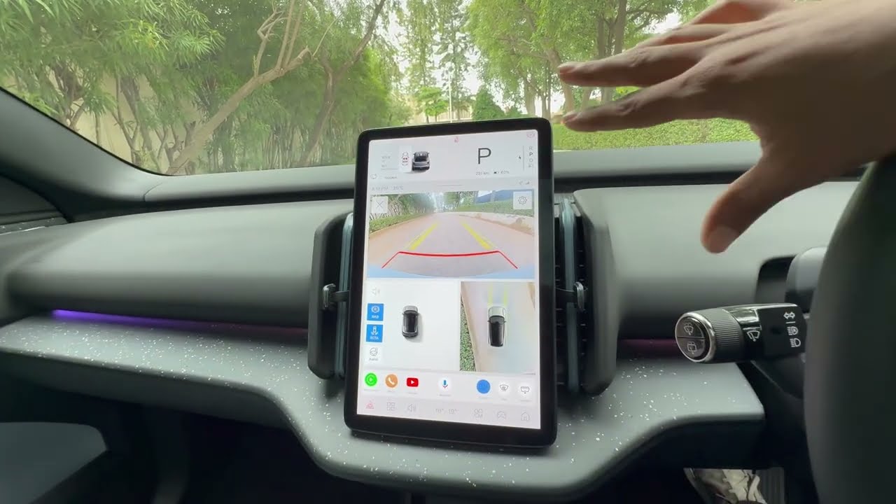 Volvo EX30 Walkaround Review | Swedish Design, Chinese Tech?