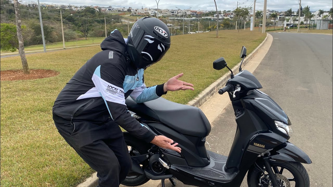 NOVA FLUO 125 YAMAHA 2023 SCOOTER