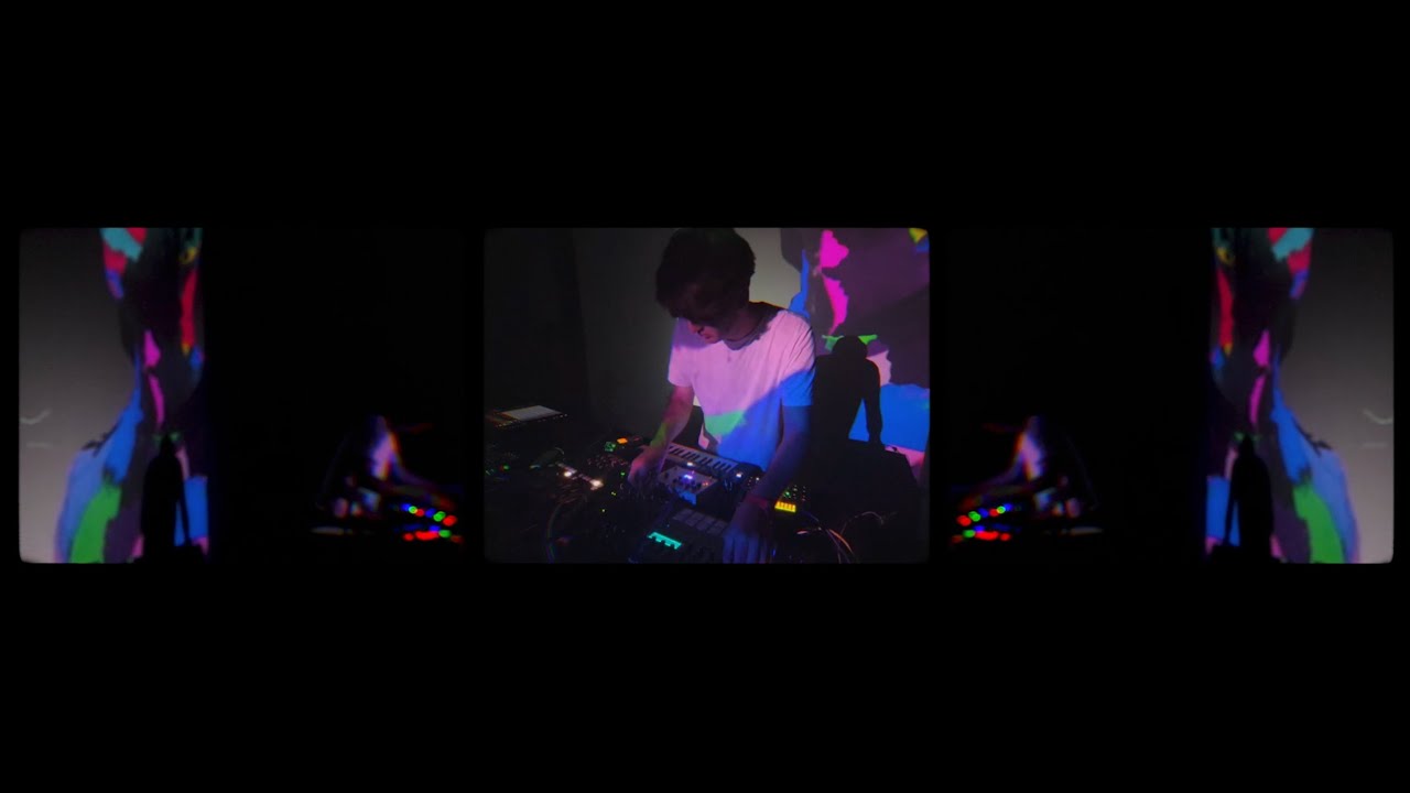 Tullis Rennie - Ice Cream Van (live at IKLECTIK)